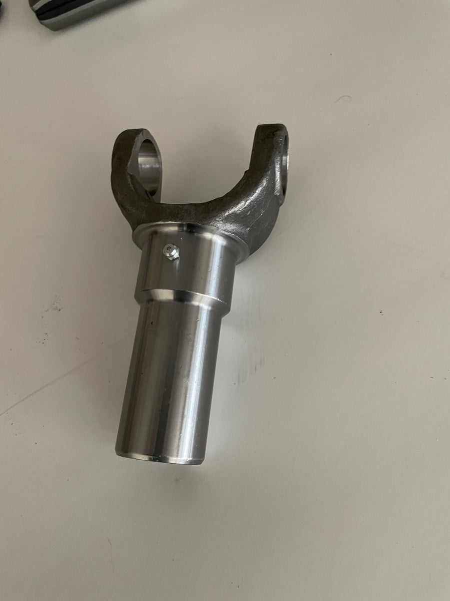 Rear OEM 80 series slip yoke – Landtank Products